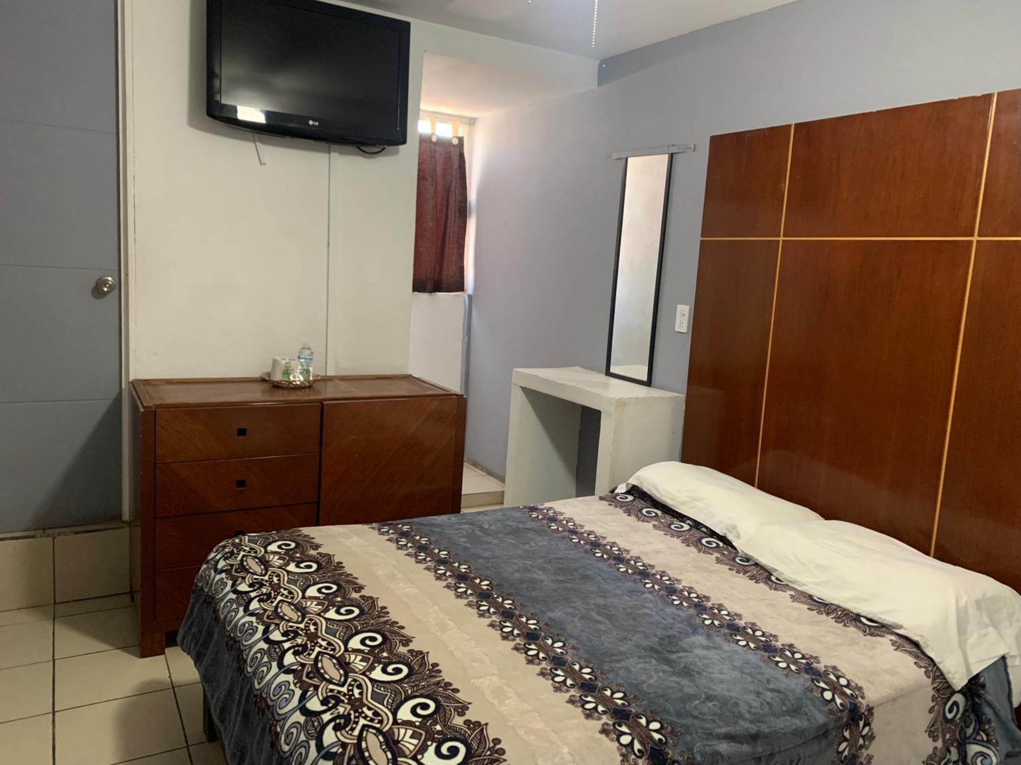 Hotel Puerto Mexico 2 Екстериор снимка